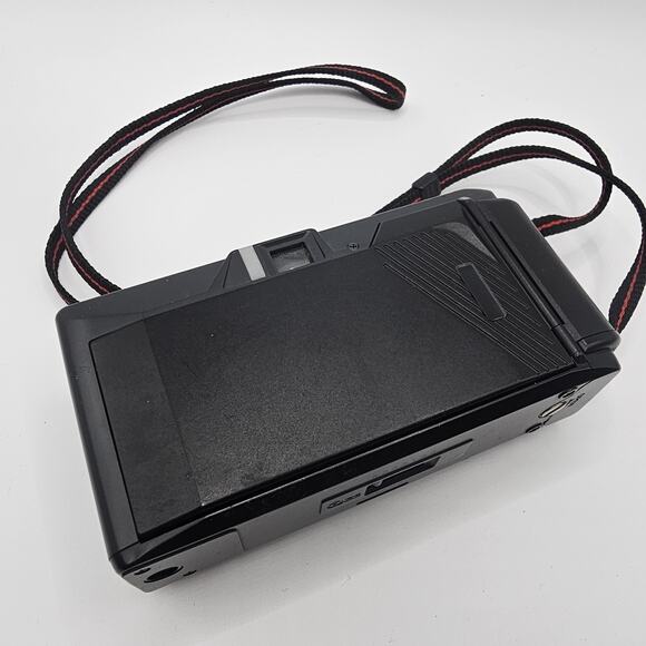 Yashica Kyocera L AF Date DX 35mm Point & Shoot 35mm Film Camera Japan - Picture 4 of 11